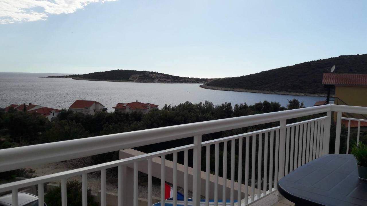 Vila Rosa Apartment Sevid Bagian luar foto